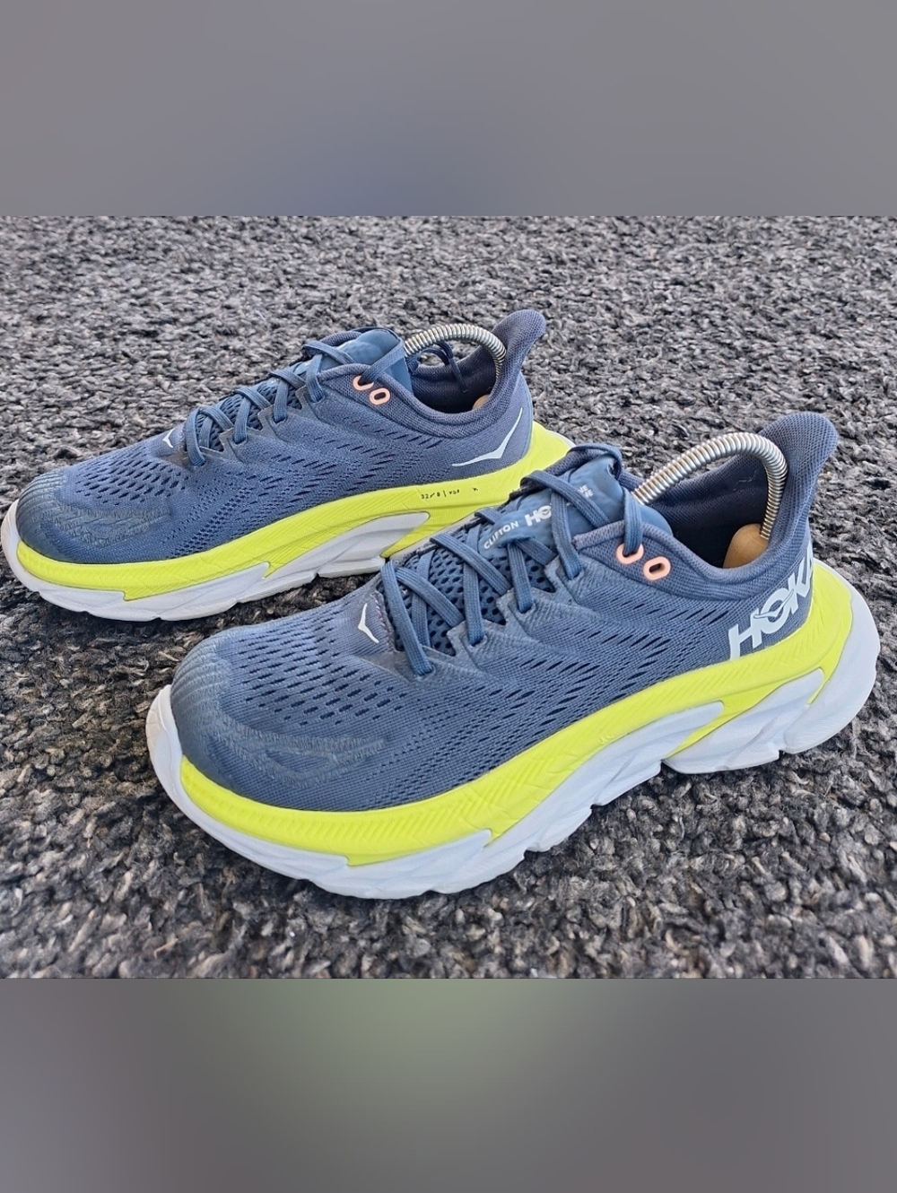 Hoka Clifton Edge Moonlit Ocean Navy Blue Sneakers Shoes Women Size 6.5 - Picture 2 of 12